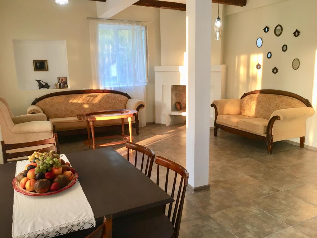 Martv'Elle Boutique Guesthouse มาร์ทวิลิ ภายนอก รูปภาพ